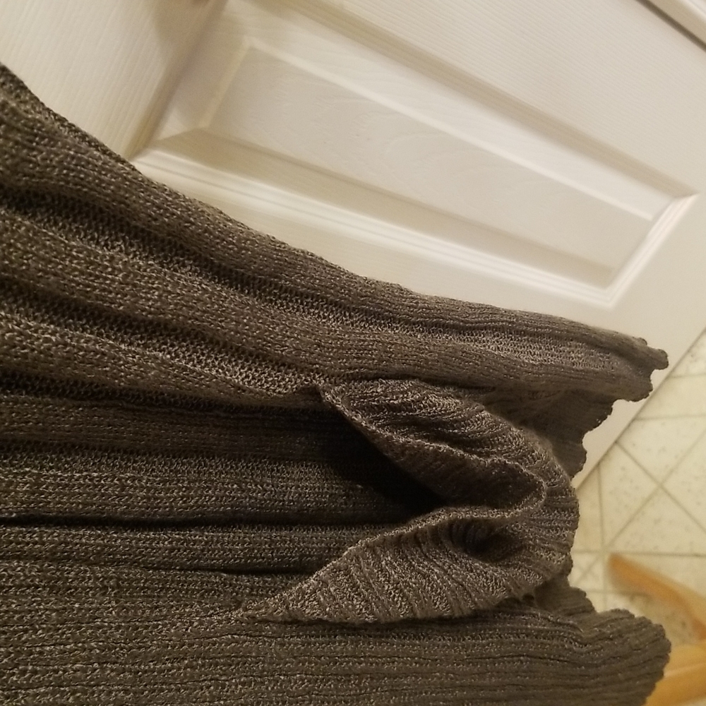 Pink Republic Olive Cardigan with Hoodie - Picture 4 of 9
